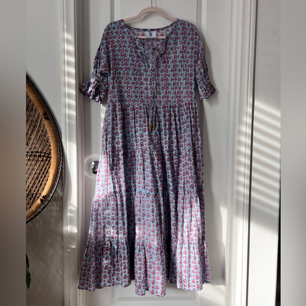 CJ Laing Blue With Red Roses Floral‎ Savannah Maxi Dress 100% Cotton Size Small